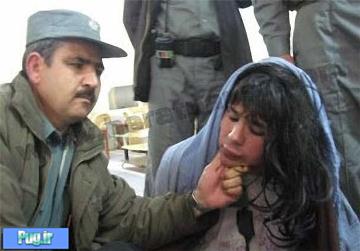 دستگیری شبه‌ نظامیان طالبان با لباس زنانه/ عکس 