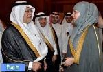 دست دادن وزیر سعودی با زنان +تصاویر